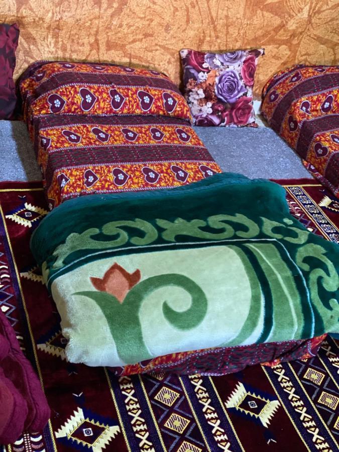 Petra Family House Bed & Breakfast エクステリア 写真